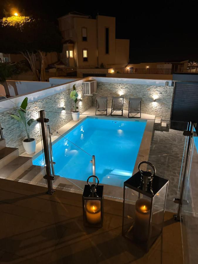 아데제 Luxury House Atlantico Private Heated Pool 아파트 외부 사진