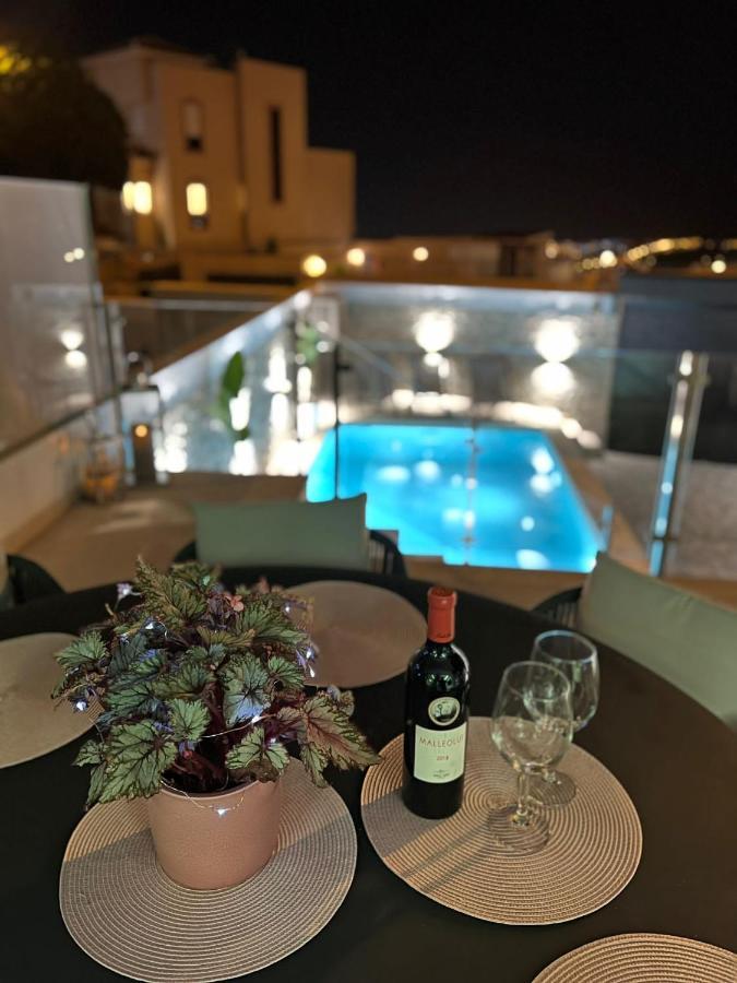 아데제 Luxury House Atlantico Private Heated Pool 아파트 외부 사진