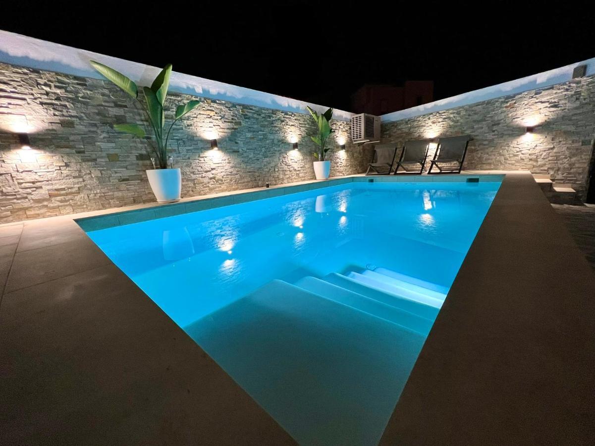 아데제 Luxury House Atlantico Private Heated Pool 아파트 외부 사진